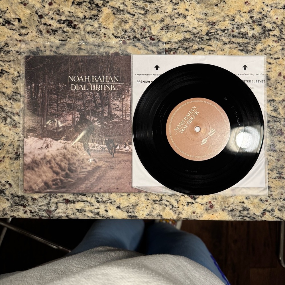 Noah Kahan Dial Drunk Urban Outfitters Exclusive 7” Vinyl